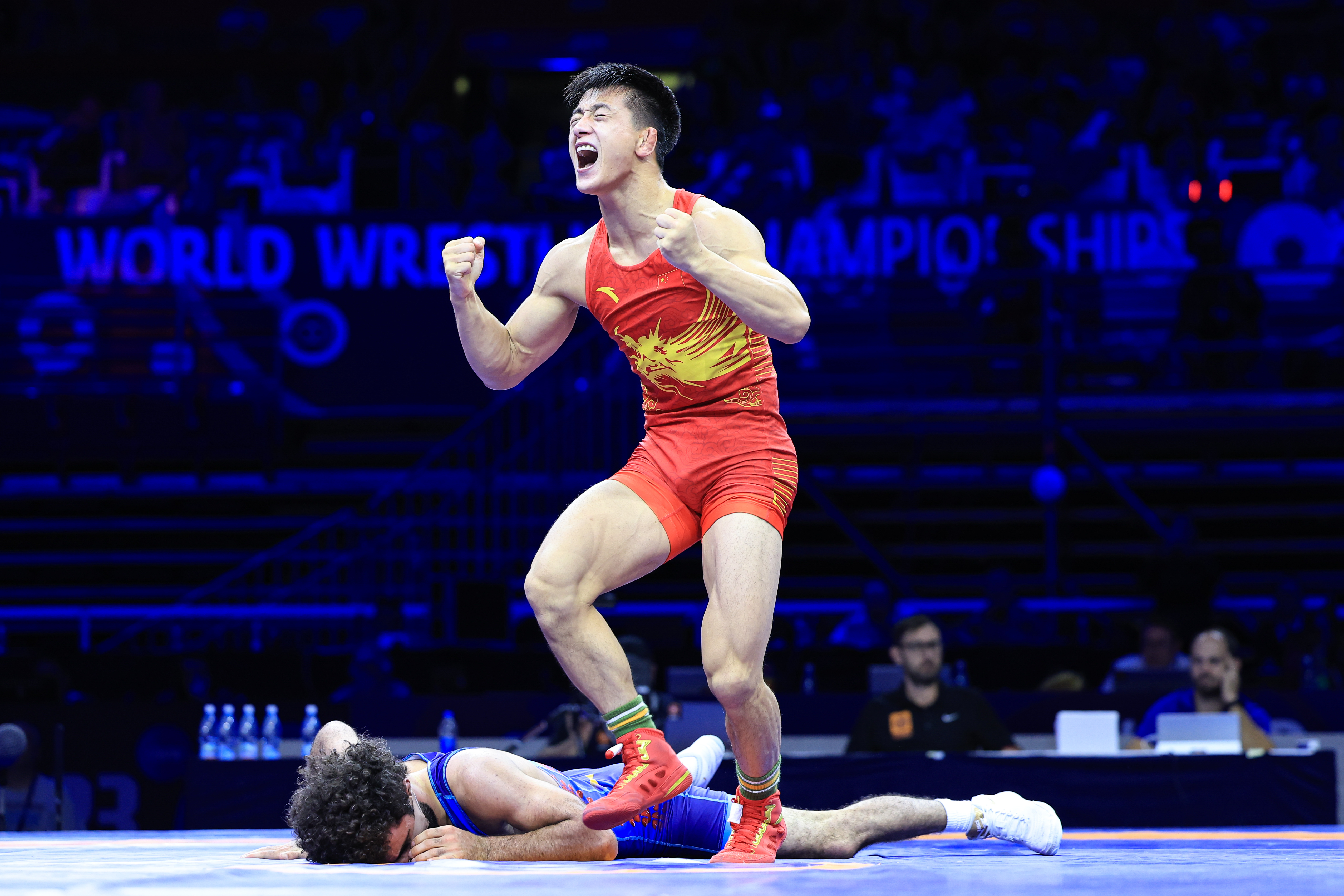 In World Championships of upsets, Cuba's Rosillo stuns Aleksanyan ...