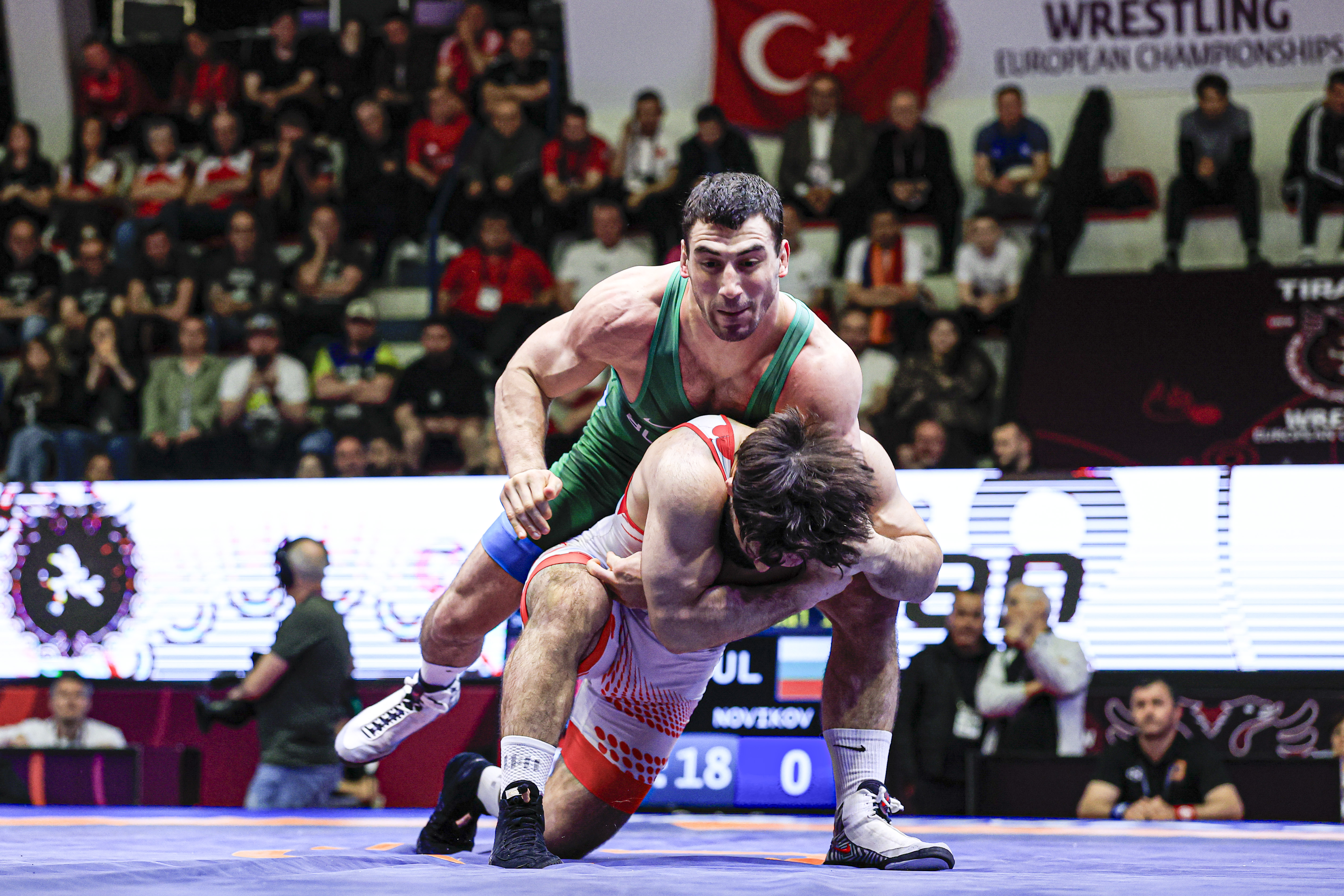 Turpal BISULTANOV (DEN)