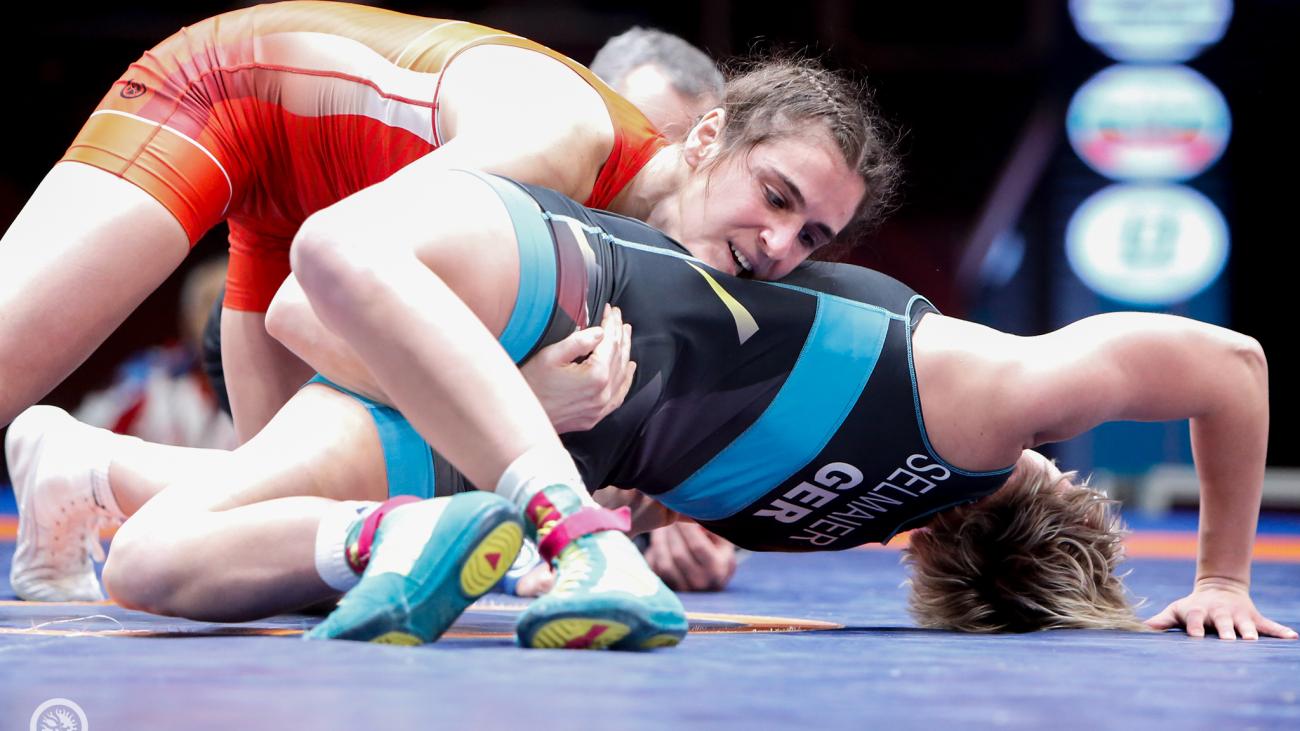 Russian Women Win Team Title on Back of Four Individual Gold Medalists