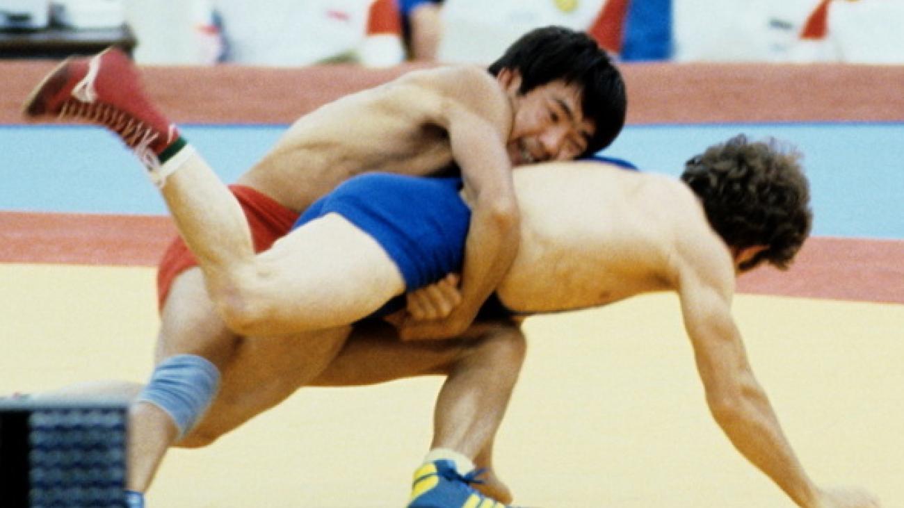 Zhaksylyk Ushkempirov, First Kazakh to Win Olympic Gold, Dies at 69
