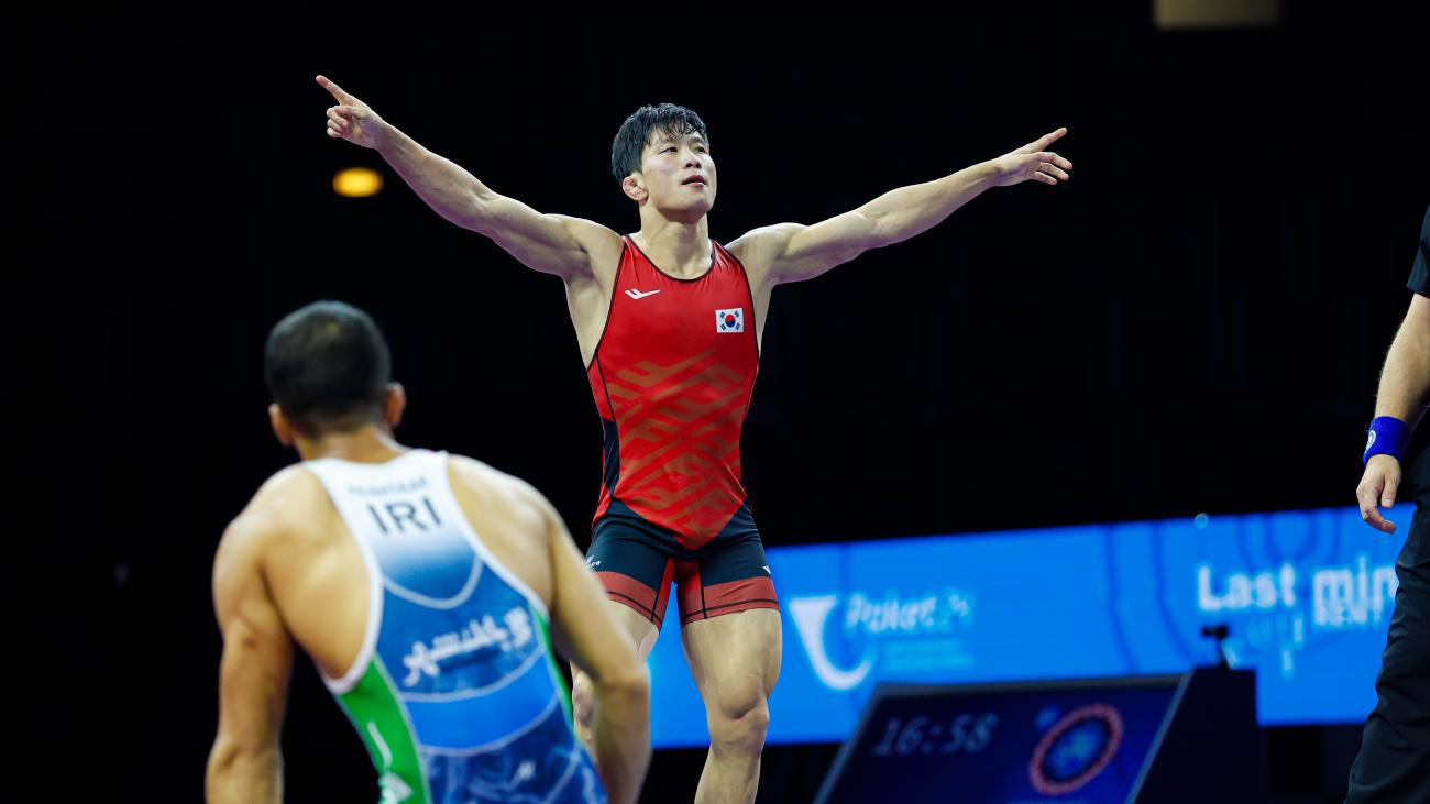 /article/chung-puts-korea-world-cships-final.Click to read full article.
