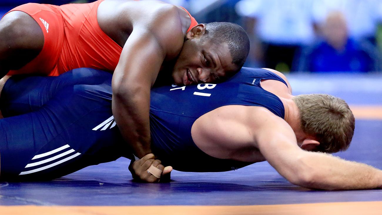 Lopez Wins Clash of Titans, On Track for Sixth Title at Wrestling World Championships