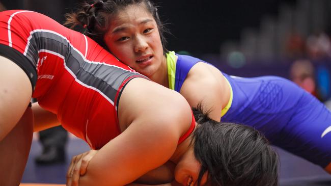 China, Mongolia Put 3 Wrestlers Each into Asian Women's Finals