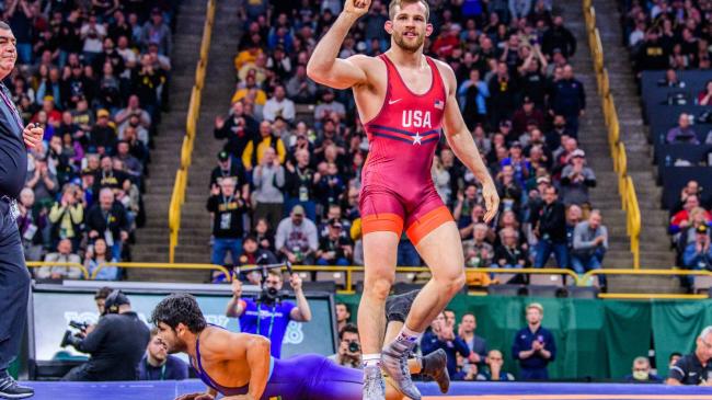 Freestyle World Cup Running Notebook: Day 1