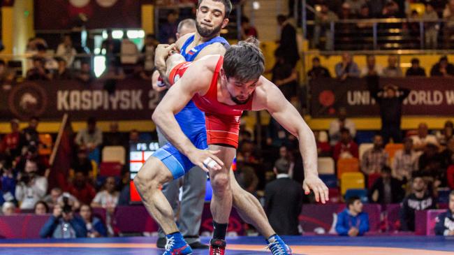 Azerbaijan and Russia Send All Five to Day Five Semifinals 