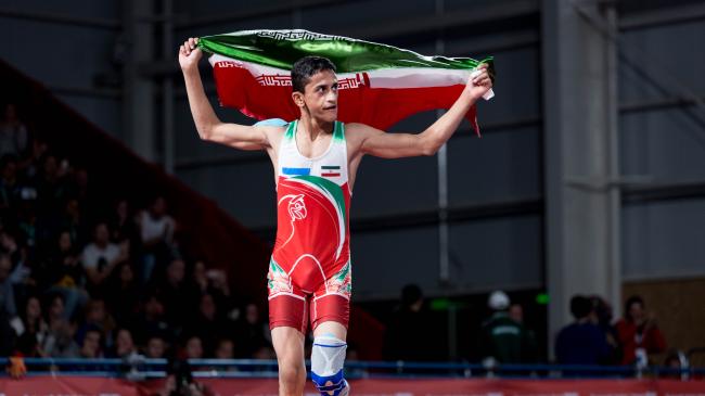 Iran Wins Pair, Japan's Sasaki Registers Incredible Comeback