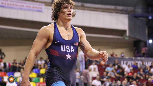USA Stars Pick up Pair of Freestyle Titles; Akgul Locks up #WrestleNurSultan Third Seed 