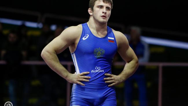 Komarov Shines on U23 Debut; Ukraine Trumps Russia for WW title
