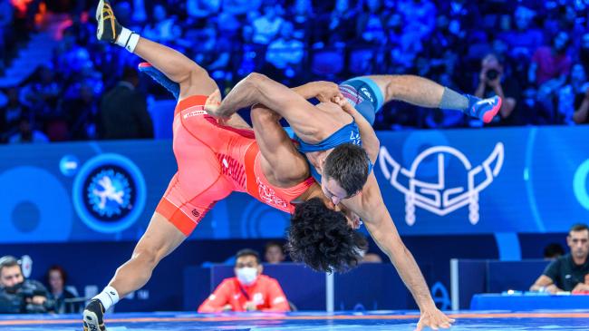 UWW Changes Rules to Promote Active Wrestling, Balance in Brackets