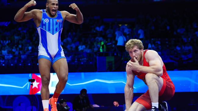 In World Championships of upsets, Cuba's Rosillo stuns Aleksanyan