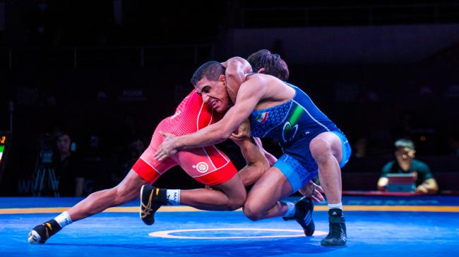 Asian Games Wrestling: Amouzad beats Bajrang, Ozaki beats Tynybekova