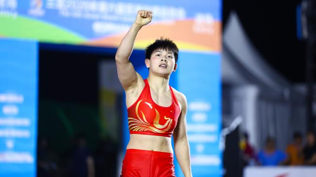 Asian Champs Long, Xie Shine for Hosts China at 6th Asian Beach Games