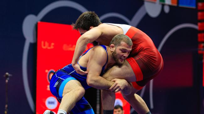 Olympic Champ Ramazanov Shows No Signs of Rust on Return