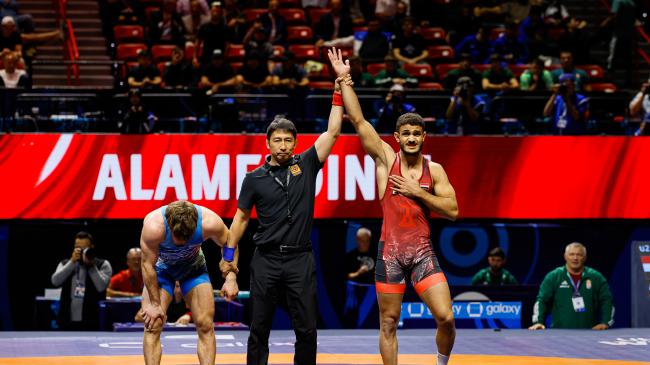 Alameldin Prevails Over Levai; Iran Wins Greco-Roman Team Title 