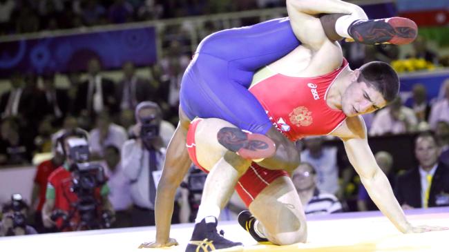 UNSTOPPABLE SADULAEV!