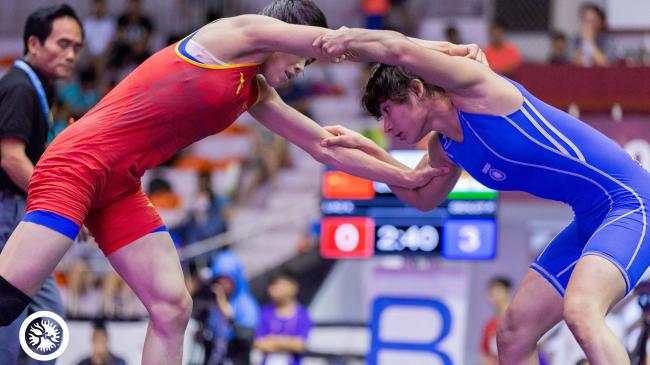 China Finds Double Gold on First Day of Women's Wrestling, Japan Boxed Out