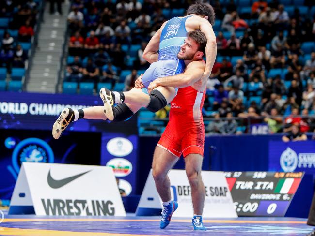 Rashidov Adds to Japanese Misery, Advances to Semifinals of Stacked ...